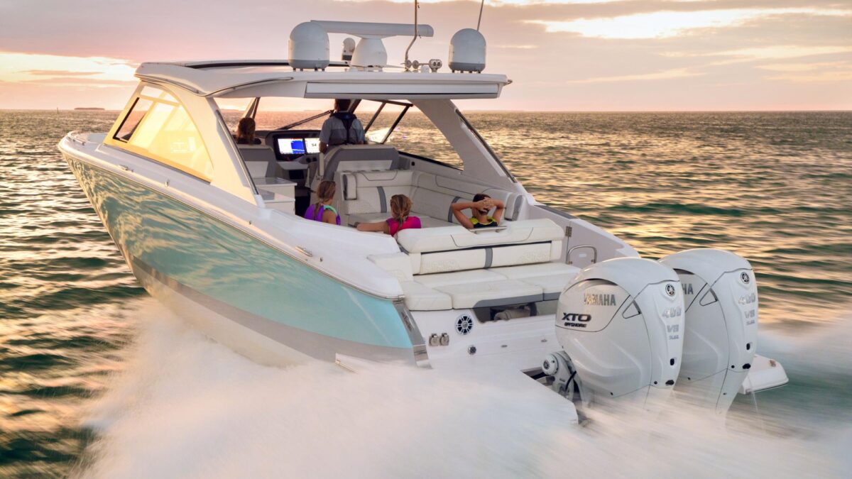 ΕΞΩΛΕΜΒΙΑ ΜΗΧΑΝΗ YAMAHA XTO 400HP V8 - Image 2